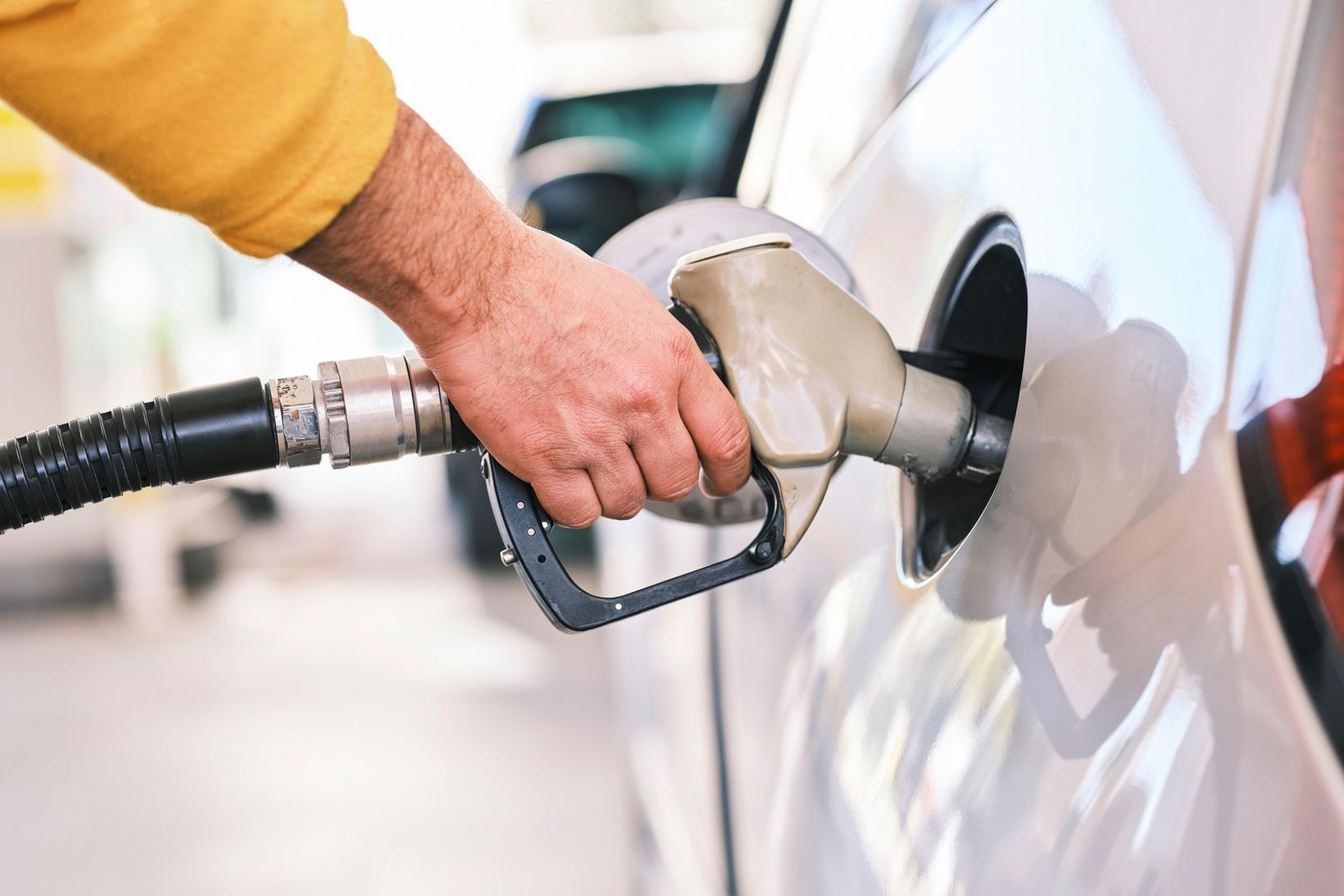 PFAS_Automobil_3.jpg